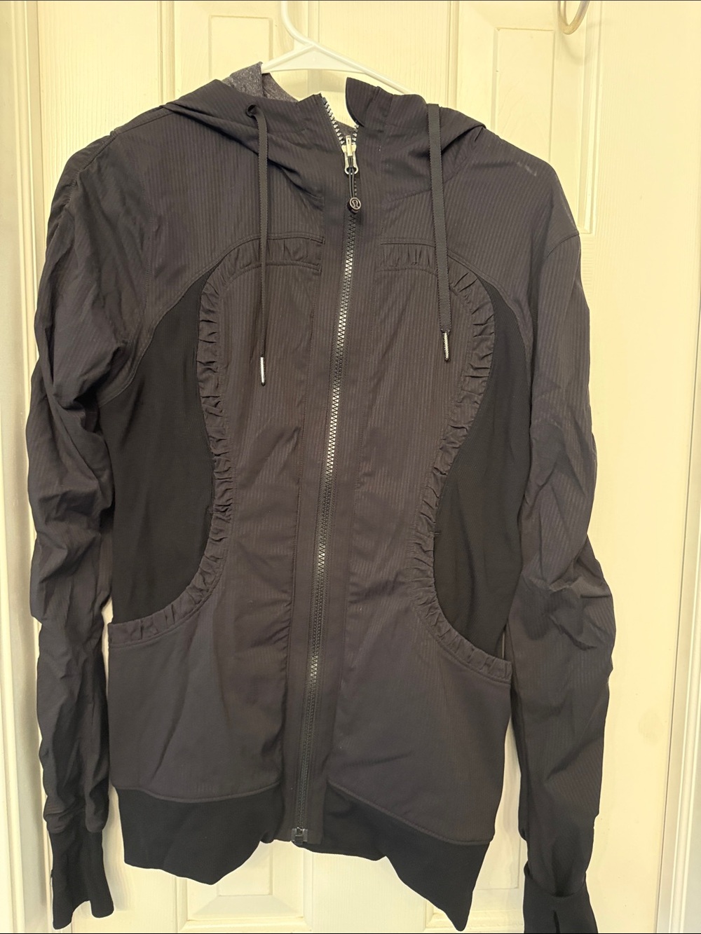 Lululemon define reversible Jacket in black/grey